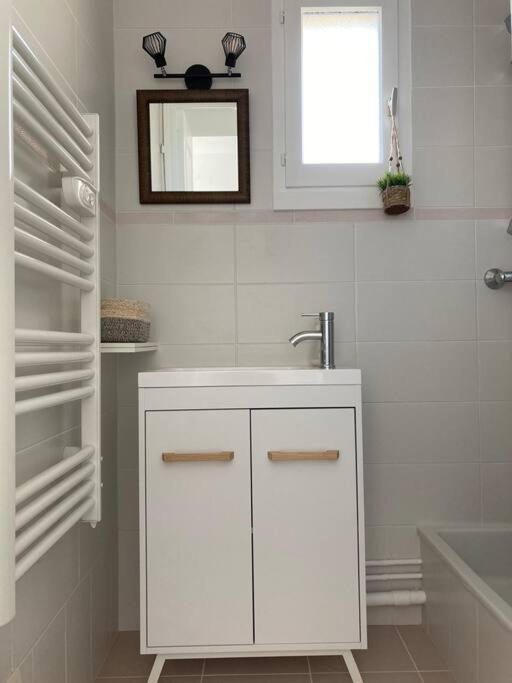 Cabourg, Appartement T2 Acces Direct Mer 外观 照片